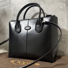 【最終価格極美品】 TOD'S 2way ハンドバッグ 肩掛け 本革のサムネイル