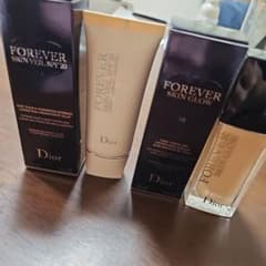 DiorFOREVER SKINVEILDiorFOREVER SKINGLOWのサムネイル