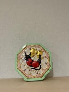 ゴンチャロフ アンジュジュ 空き缶 八角形のサムネイル