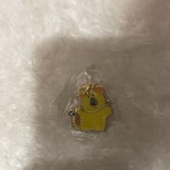 たべっ子どうぶつ ガチャガチャメタルチャームのサムネイル