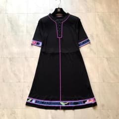 美品♡レオナール カンカン素材 膝丈 ワンピース トリム 半袖 ブラック