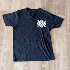 スカル THE-MIC プリント ヘンリーネック Tシャツ ブラックのサムネイル