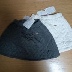 西松屋　ハートキルティングスカート2枚セットのサムネイル