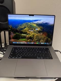 macbook pro m1 max 64gb ram 2TBのサムネイル