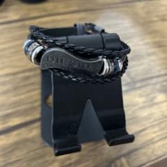 ひ*！様 DIESEL ブラックレザー ブレスレットのサムネイル