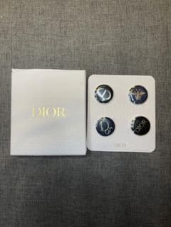 Dior ピンバッチセットのサムネイル