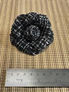 ツイードフラワーコサージュ【まとめ買い割あり】のサムネイル
