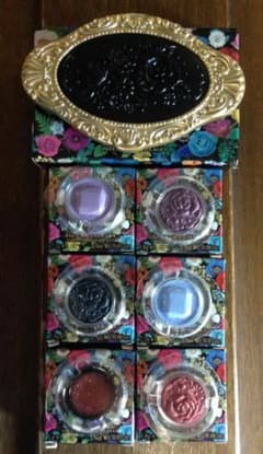 パレット+アイシャドウ+リップのサムネイル