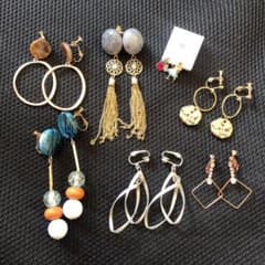 ピアス イヤリングのサムネイル