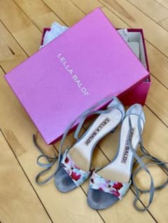 【イタリア製】LELLA BALDI レースアップサンダル 花柄 36のサムネイル