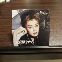 StrayKids スキズ アイエン ステッカー 大阪 なんば RUN iTのサムネイル