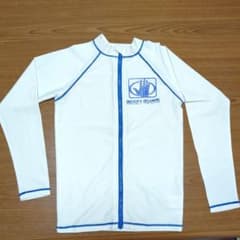 ラッシュガード　150cmのサムネイル