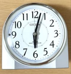 CITIZEN 電波置時計 シルバーのサムネイル