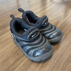 NIKE ダイナモフリー　16cmのサムネイル