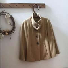 ANAYIショートコートのサムネイル