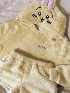 ちいかわ×しまむら　コラボルームウェア　うさぎのサムネイル