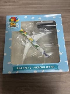 ANA B787-9 PIKACHU JET NH 模型のサムネイル