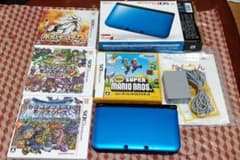 Nintendo 3DS LL ブルー×ブラックのサムネイル