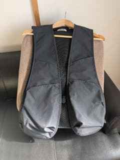 UNIQLO U XL ブラック ベストのサムネイル