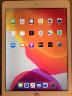 iPad air2 64GB  液晶割れのサムネイル