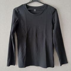 UNIQLO ロングTシャツ ブラック Lサイズのサムネイル