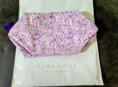 ZARA HOME 花柄ポーチのサムネイル