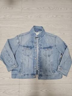 ZARA デニムジャケットのサムネイル