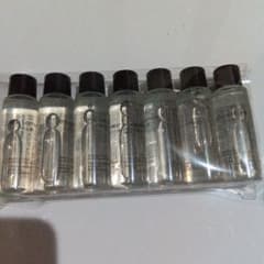 シュウウエムラ　ブライトクレンジングオイル　１５ml×７点のサムネイル
