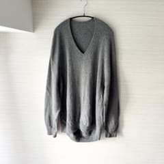 【crepuscule】Vネック　ニット　セーターのサムネイル