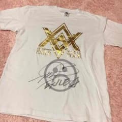 岩田剛典 サインTシャツのサムネイル