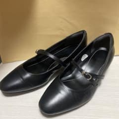 黒 レザーパンプス 23cmのサムネイル