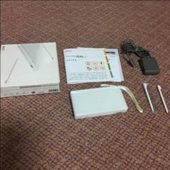 ニンテンドーDS lite 本体、箱、タッチペン、充電器付きのサムネイル