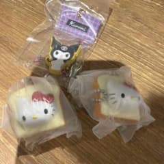 サンリオキャラクターズ しょくぱんず ハローキティ2個　おやつチャーム　クロミのサムネイル