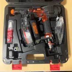 「美品」MAX ネジ打ち機 HV-R41G4-R ビス鉄砲 常圧タッカー付きのサムネイル