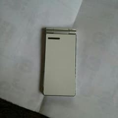 SoftBank832Pのサムネイル