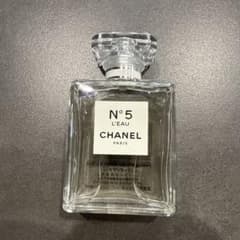 み様専用CHANEL N°5 L'EAU オードゥ トワレットのサムネイル