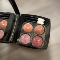 CHANEL LES 4 OMBRES 88 CORAL TREASURE - メルカリ