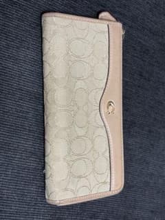 COACH 長財布 ベージュ シグネチャーのサムネイル