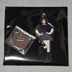 TWICE ランダムミニアクリルスタンドチャーム モモ - メルカリ
