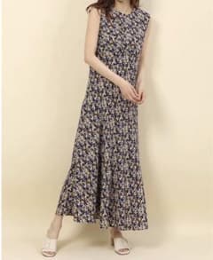 mila owen ロングワンピースのサムネイル