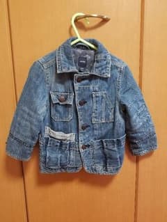 ひゆひゆ様専用。ベビーGAPのジャケット。のサムネイル