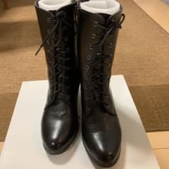 編み上げブーツ　中古美品　23.5  黒のサムネイル