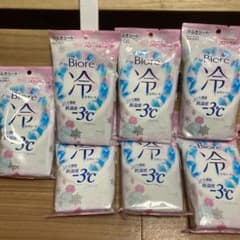 ビオレ　汗ふきシート　冷シート　大判20枚入　7袋のサムネイル
