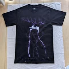 [大人気]　ステューシー　Tシャツ　ストックロゴ　雷　サンダー　稲妻　レア◎ old Stussy 【美品】稲妻雷サンダーグラフィック 黒Tシャツ Sサイズ