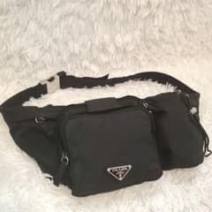 ☆超美品☆PRADA コミックプリント ボディーバッグ ウエストバッグ ブラック ☆超美品☆PRADA コミックプリント ボディーバッグ ウエストバッグ