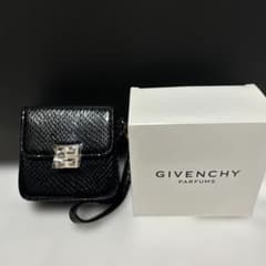 新品GIVENCHY PARFUMSジバンシィ ノベルティポーチ 黒 - メルカリ