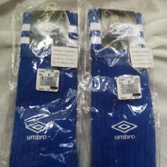 新品 umbro サッカーストッキング ブルー 22-24cmのサムネイル