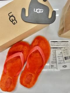 ★様専用UGGムートンビーチサンダル25センチのサムネイル