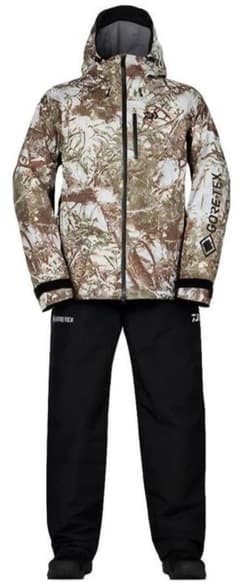 Daiwa GORE-TEX フィッシングスーツ 上下セット - メルカリ