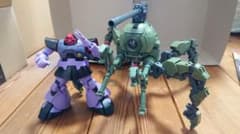 MG1/100ポリポッドボールとHGドムのサムネイル